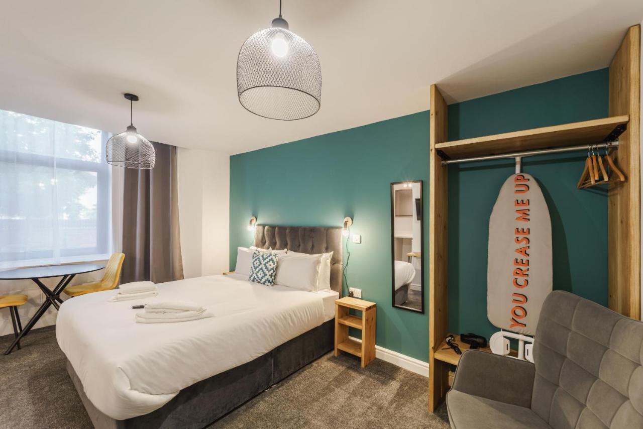 Deluxe Studio Apartments 더비 객실 사진